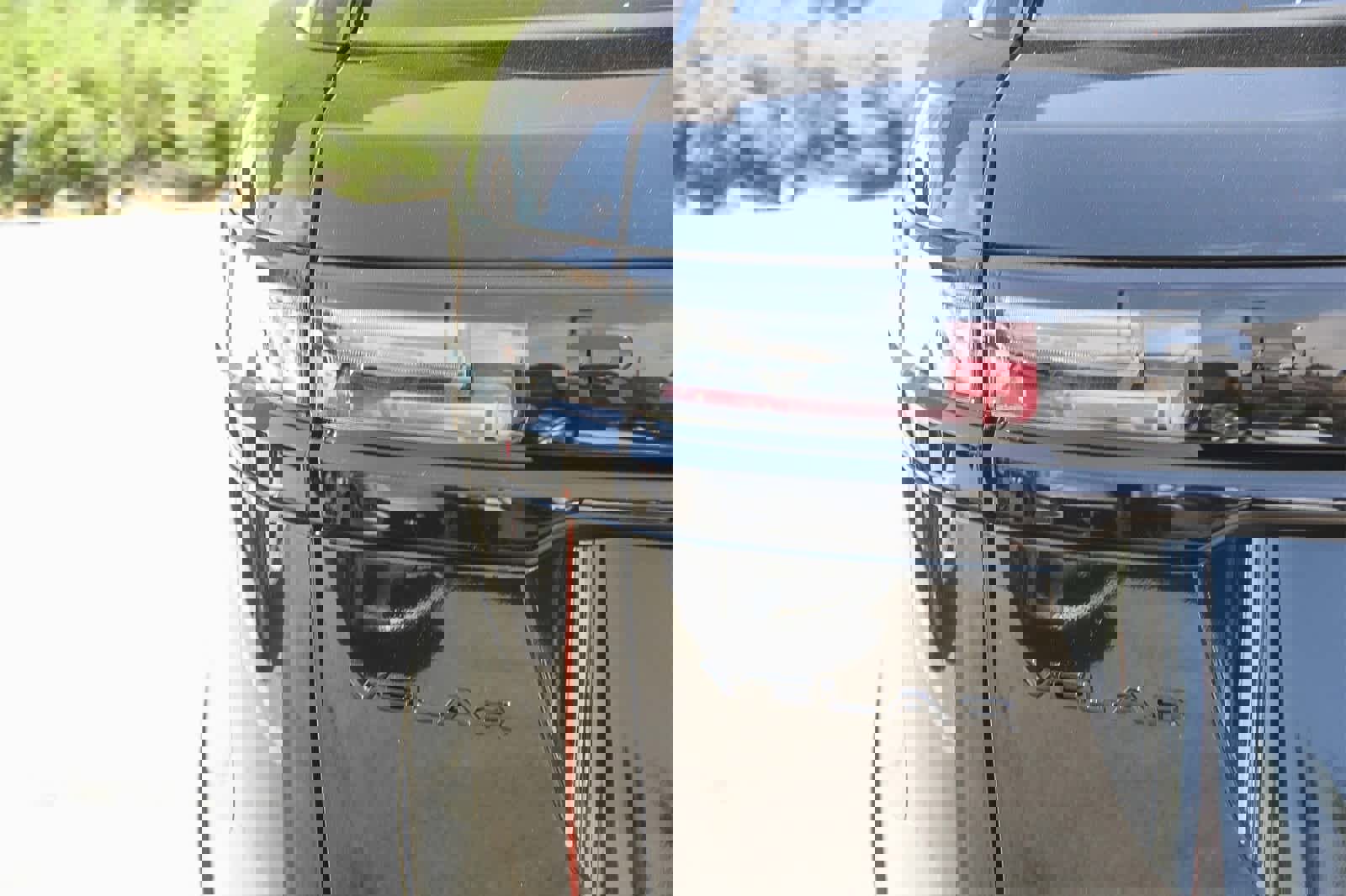 New 2026 Land Rover Range Rover Velar Dynamic SE image 7