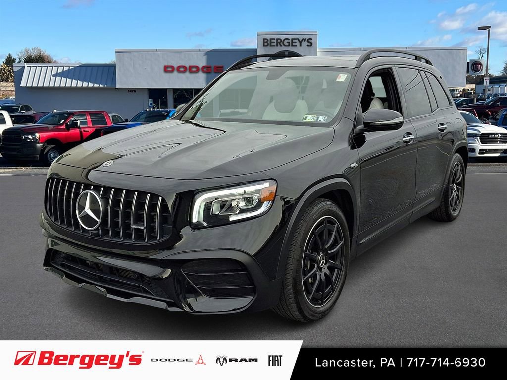Used 2022 Mercedes-Benz GLB 35 AMG 4MATIC image 1