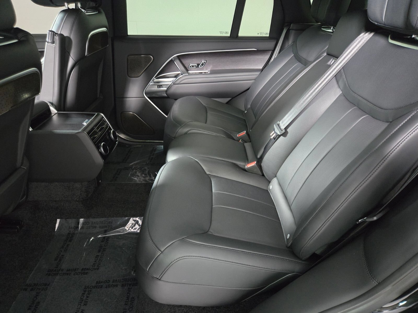 New 2026 Land Rover Range Rover Long Wheelbase Autobiography AWD/4WD image 5