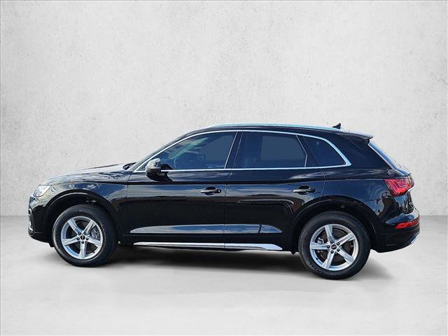 Used 2023 Audi Q5 2.0T Premium w/ Convenience Package image 9