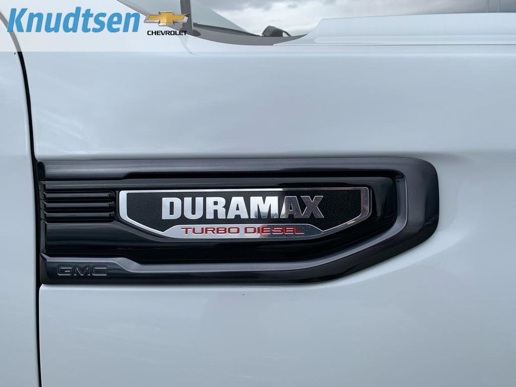 Used 2024 GMC Sierra 1500 AT4 w/ AT4 Preferred Package image 11