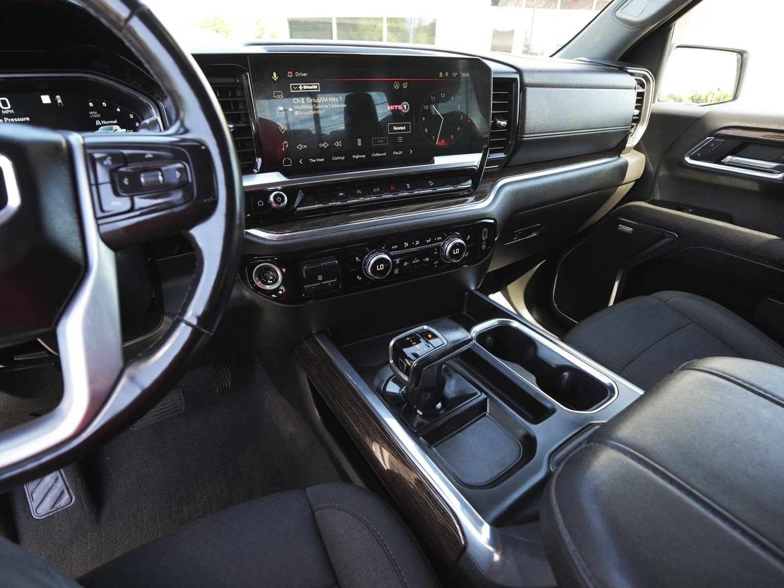 Used 2023 GMC Sierra 1500 Elevation w/ Preferred Package AWD/4WD image 28