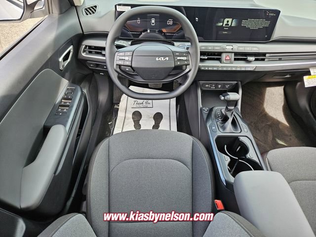 New 2025 Kia K4 LXS image 7
