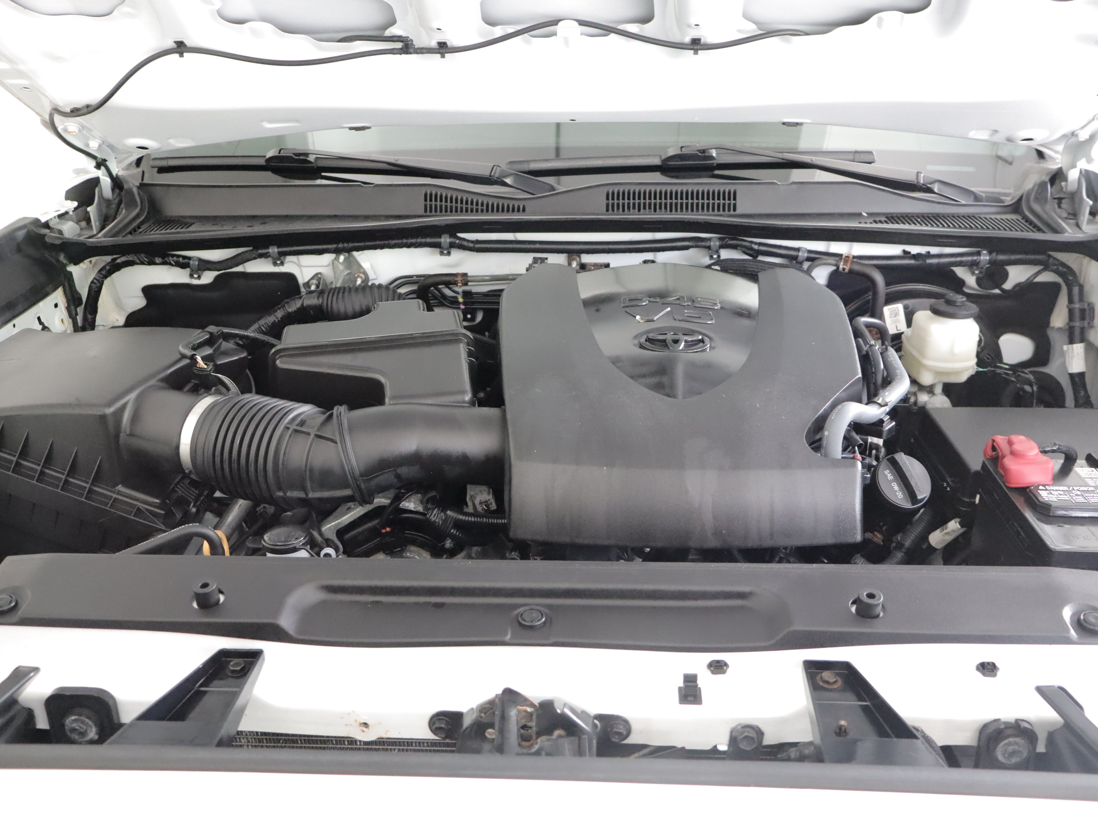 Used 2021 Toyota Tacoma TRD Sport w/ TRD Premium Sport Package AWD/4WD image 29