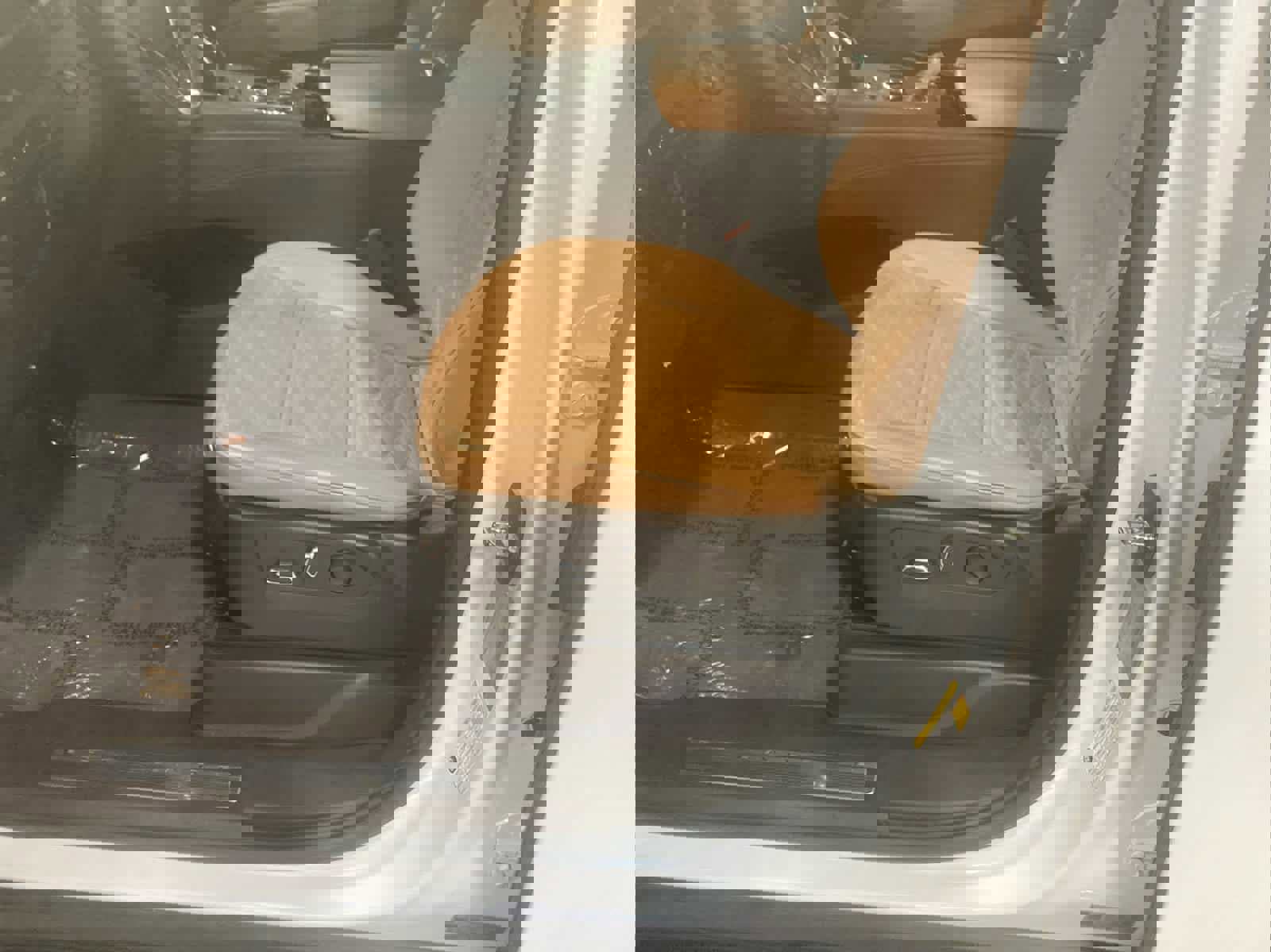 Used 2023 Cadillac Escalade Premium Luxury image 9