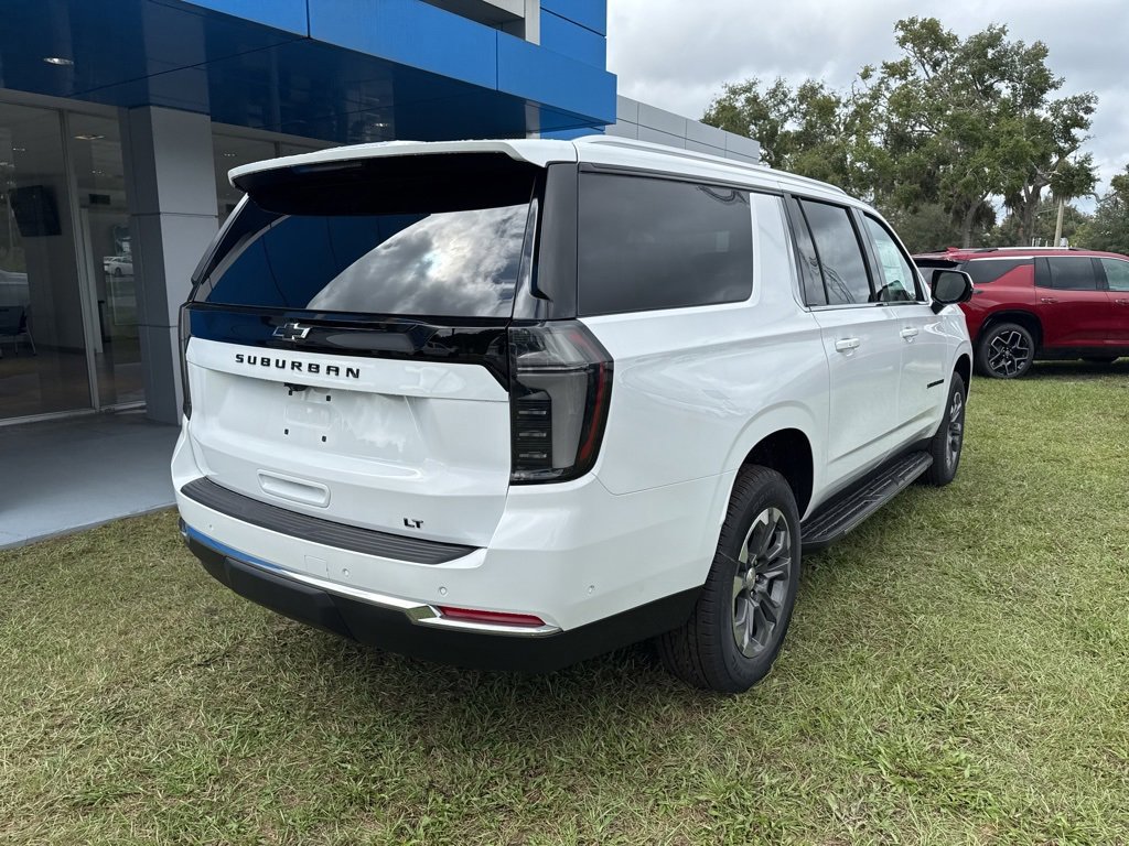 New 2026 Chevrolet Suburban LT w/ Comfort Package image 4