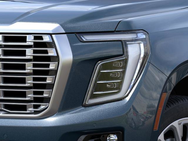 New 2026 GMC Yukon XL Denali w/ Denali Reserve Package AWD/4WD image 10