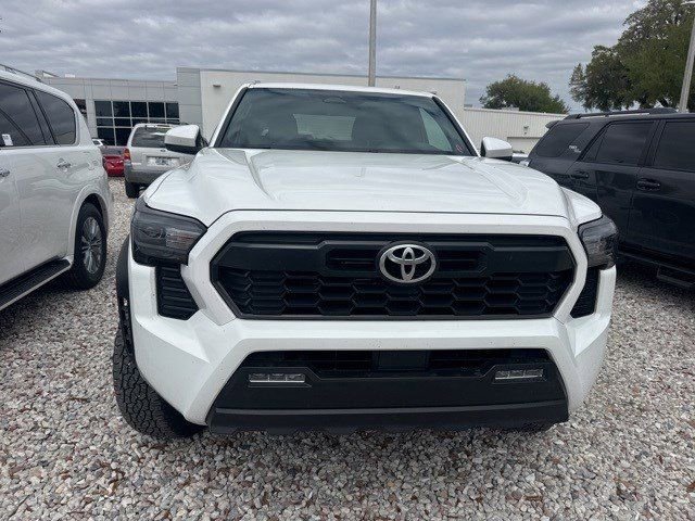 Certified 2025 Toyota Tacoma TRD Off-Road image 10