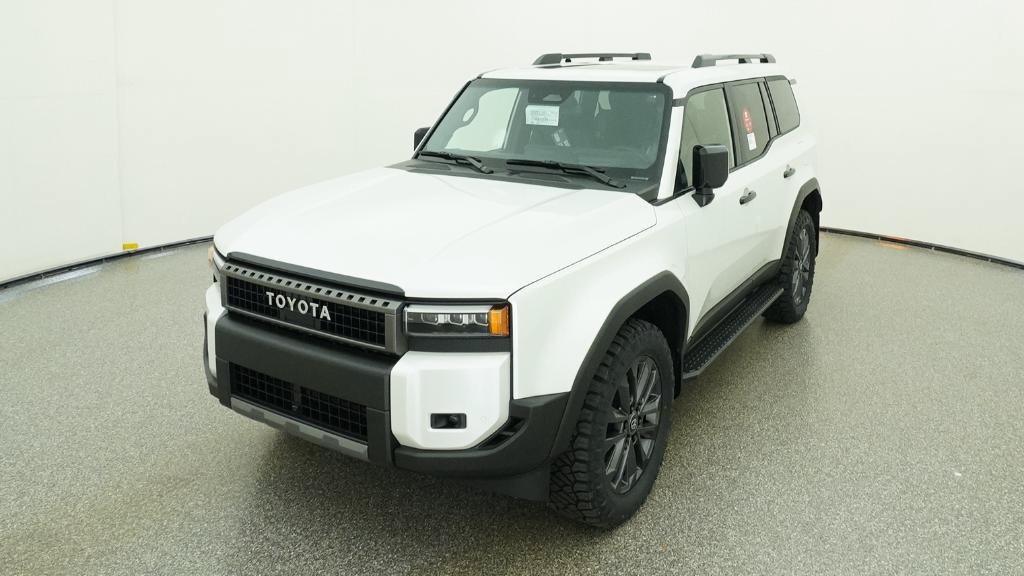 New 2027 Toyota XLT RWD image 3