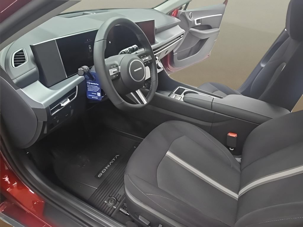 New 2026 Hyundai Sonata SEL FWD image 12