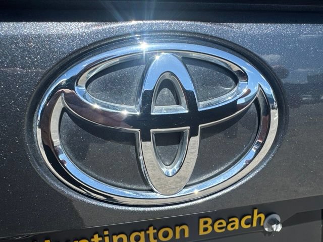 Used 2024 Toyota RAV4 XLE AWD/4WD image 8