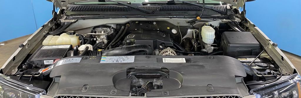 Used 2004 Chevrolet Silverado 3500 LT image 50