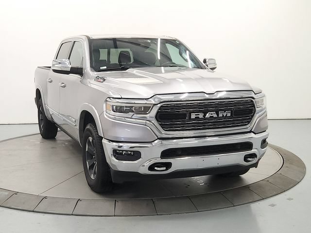 Used 2022 RAM 1500 Limited AWD/4WD image 3