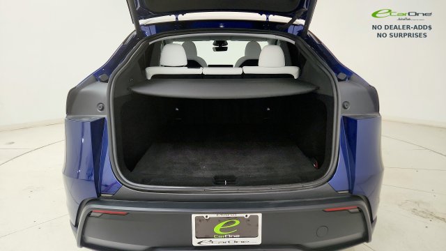 Used 2026 Tesla Model Y AWD image 30