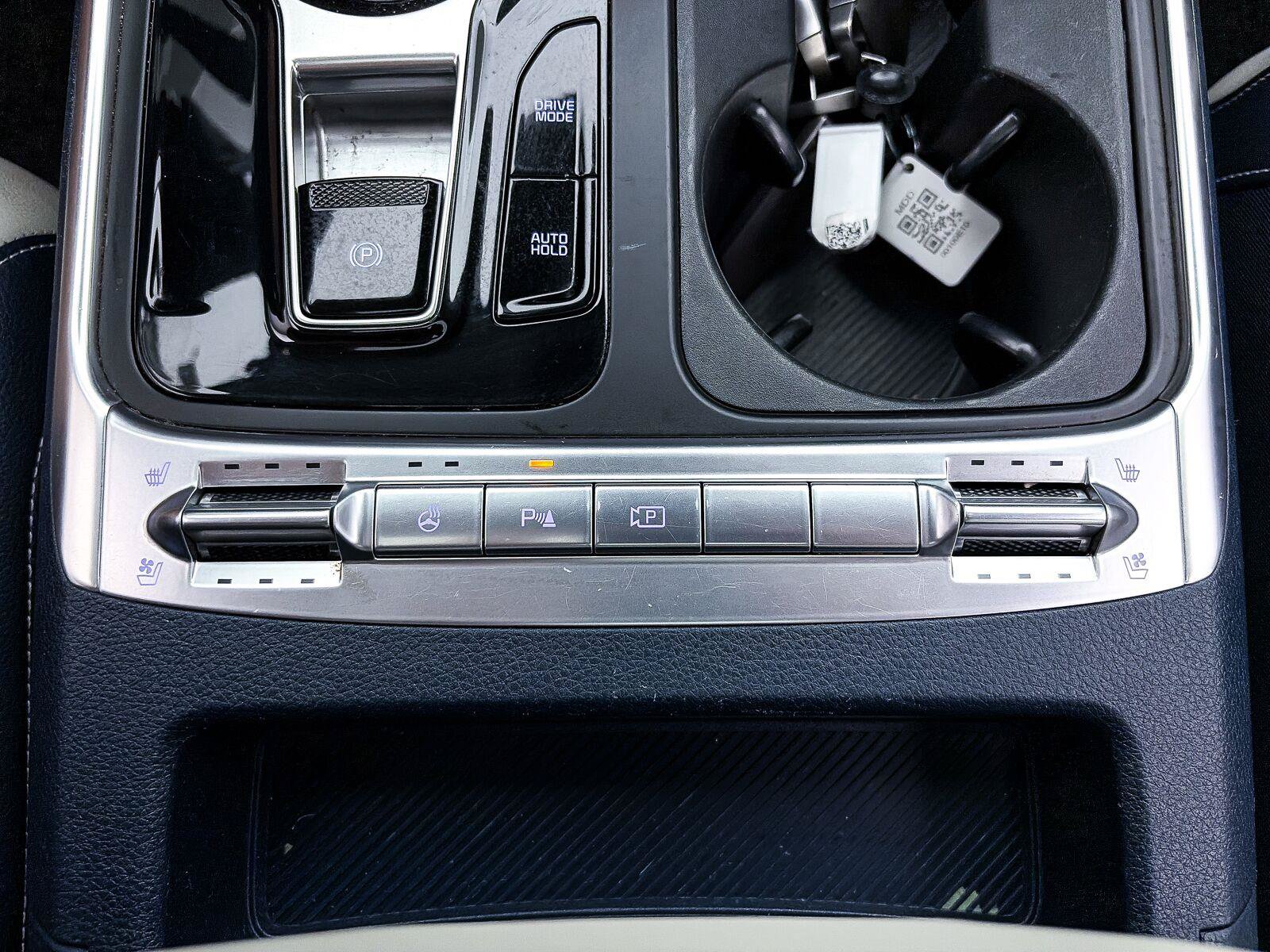 Used 2025 Kia Carnival SX Prestige FWD image 32