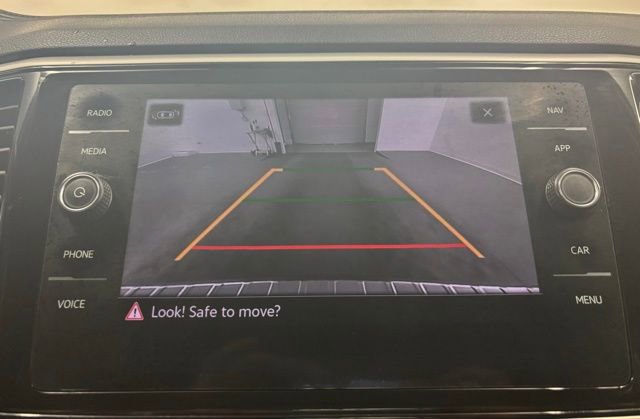 Used 2022 Volkswagen Atlas SEL AWD/4WD image 33