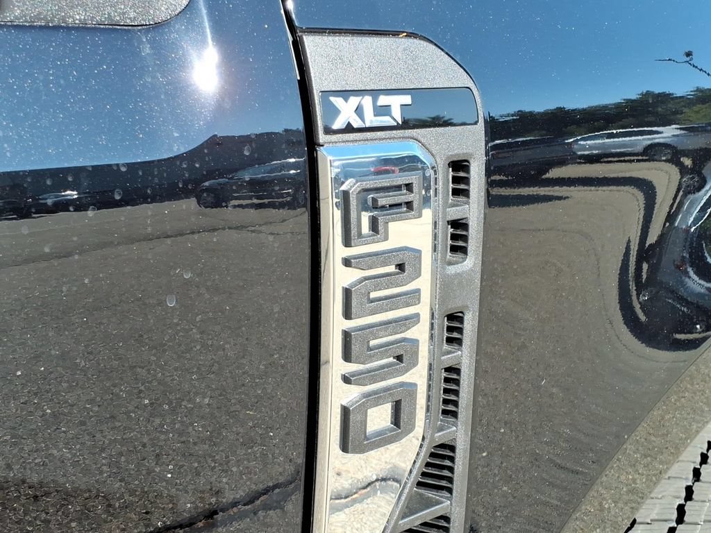 New 2027 Ford F250 XLT w/ Snow Plow Prep Package AWD/4WD image 12