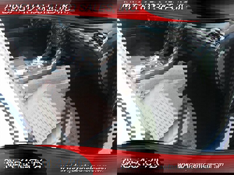 Used 2018 Ford Fusion SE FWD image 22