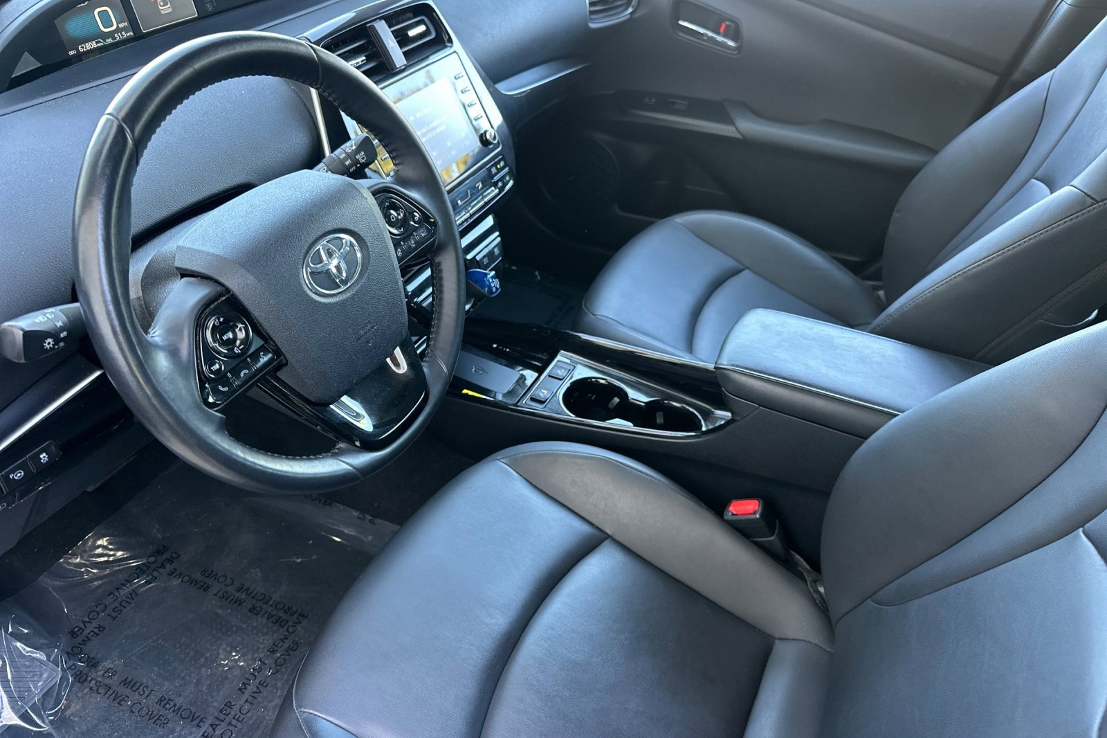 Used 2020 Toyota Prius XLE image 15