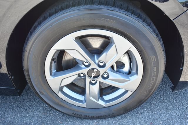 Used 2022 Kia K5 LX FWD image 38