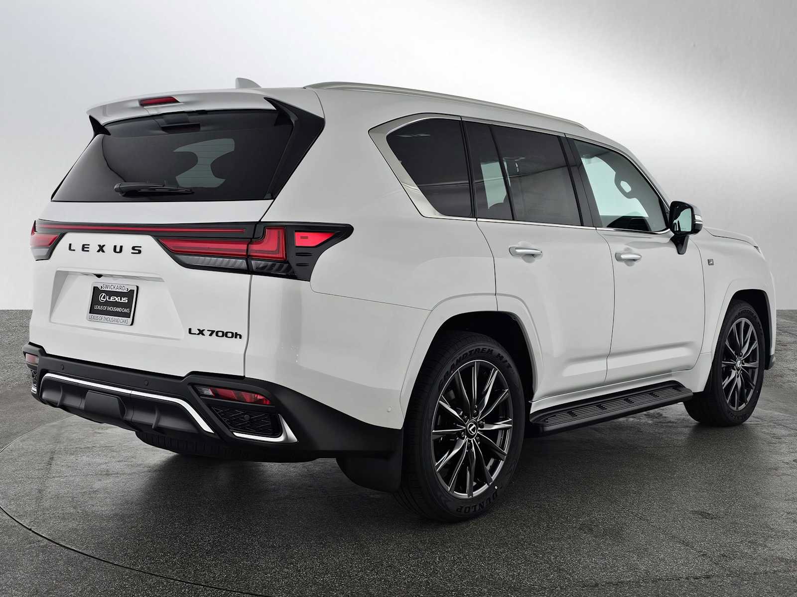 New 2026 Lexus LX 700h F Sport AWD/4WD image 3