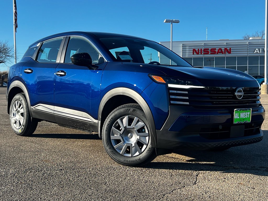 New 2026 Nissan Kicks S