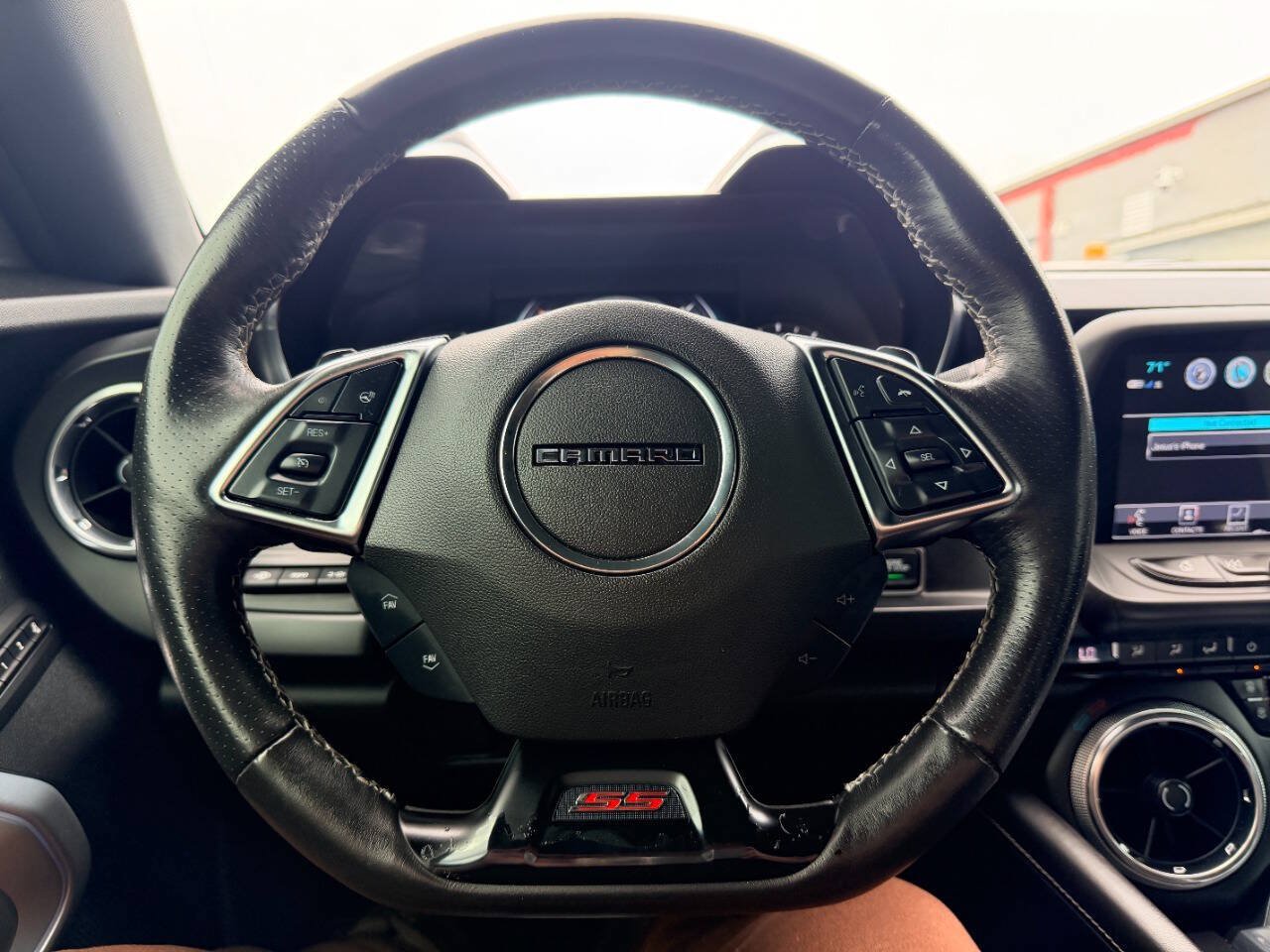 Used 2018 Chevrolet Camaro SS RWD image 27