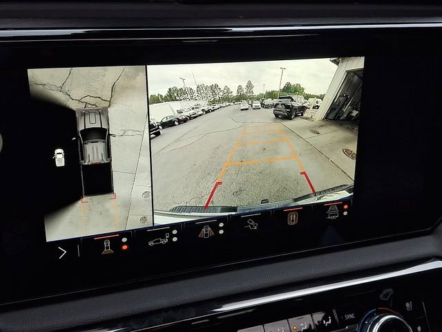 Used 2024 GMC Sierra 2500 AT4 w/ AT4 Premium Plus Package AWD/4WD image 15