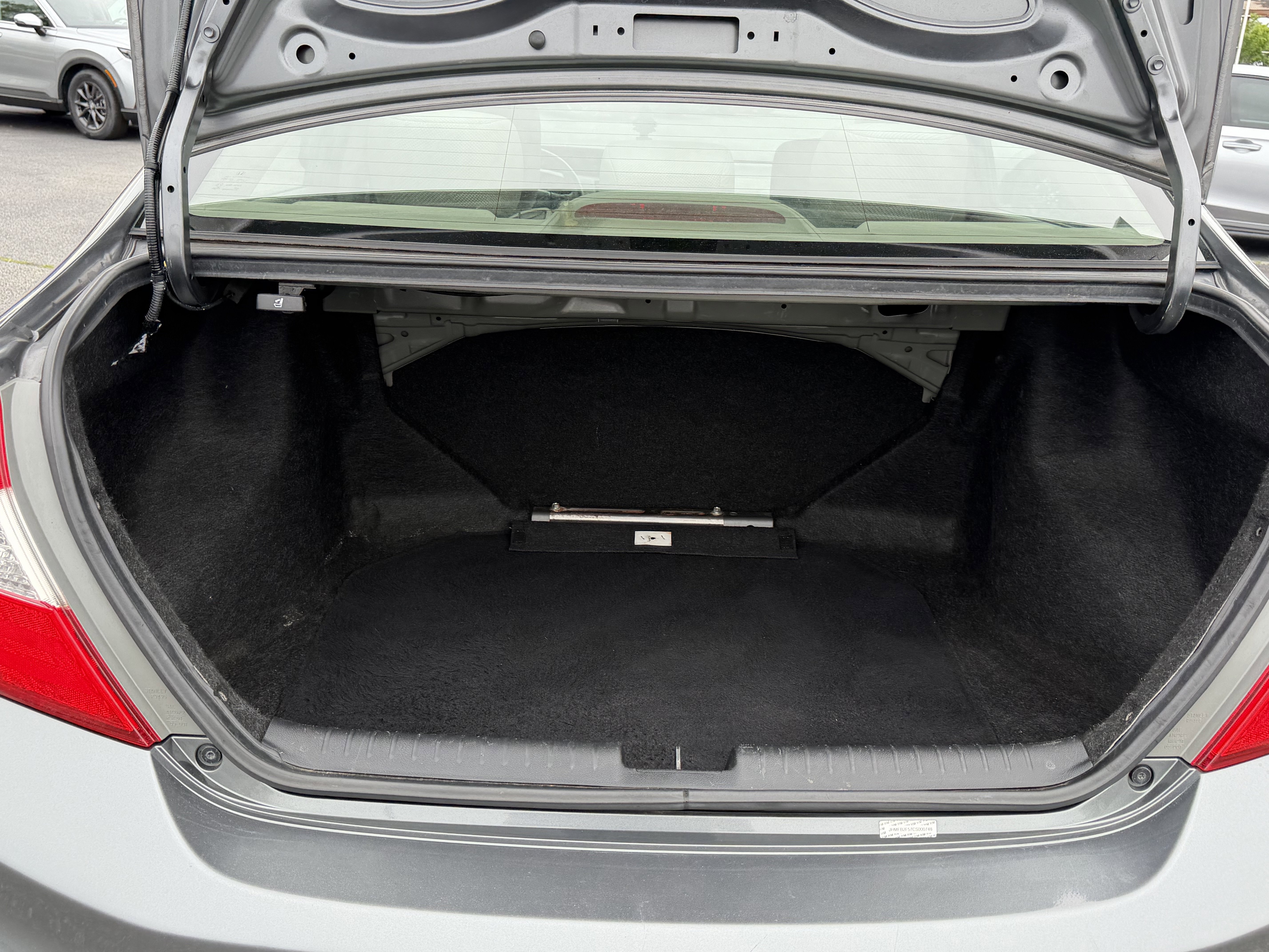 Used 2012 Honda Civic LX image 30