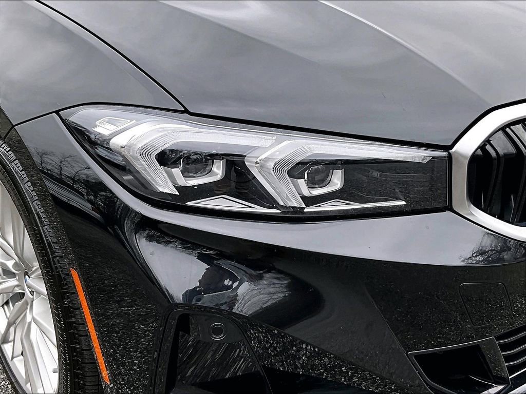 Used 2023 BMW 330i Sedan image 28