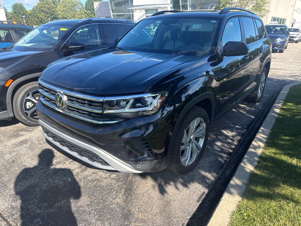 Certified 2022 Volkswagen Atlas SE AWD/4WD image 1