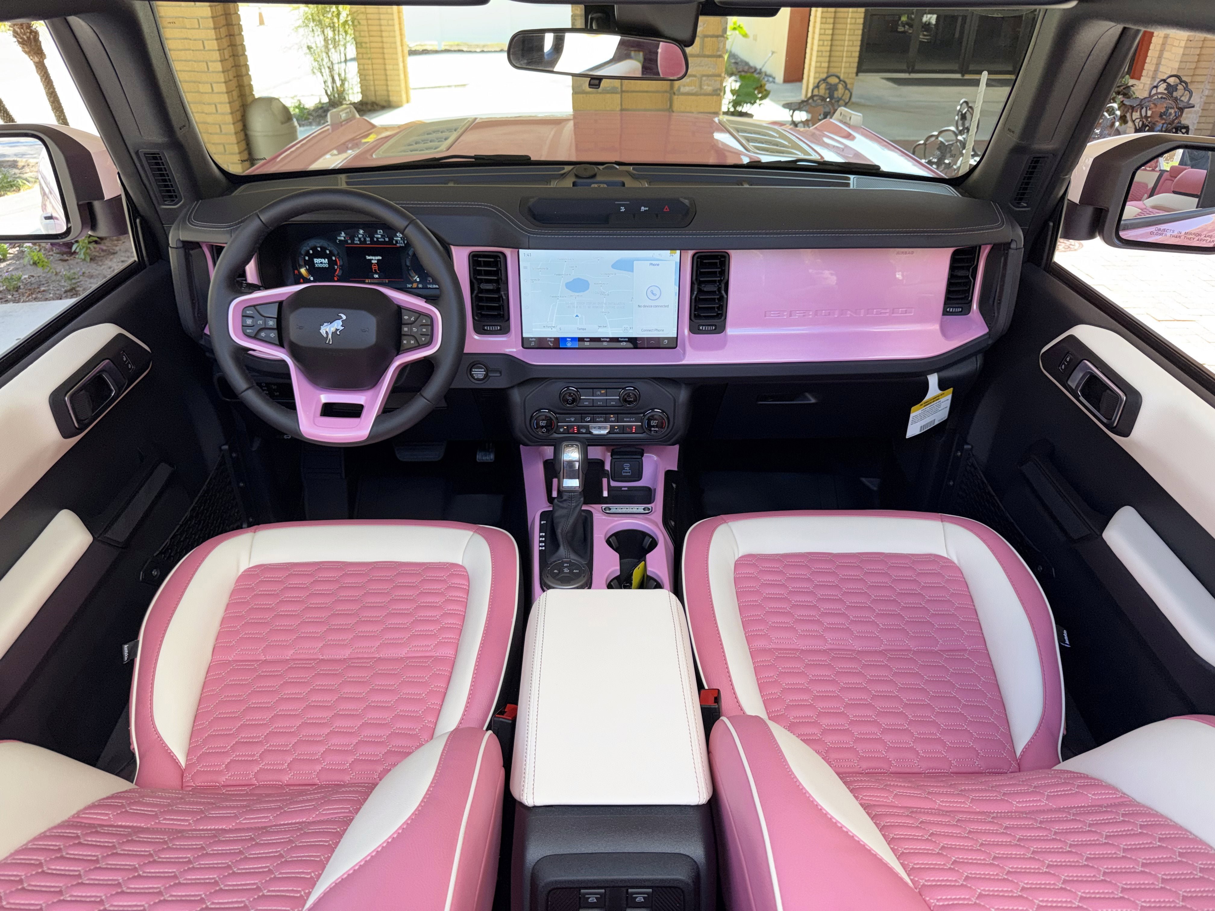 Used 2025 Ford Bronco Outer Banks AWD/4WD image 28