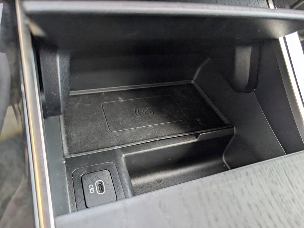 Used 2024 Land Rover Range Rover Evoque Dynamic SE image 17