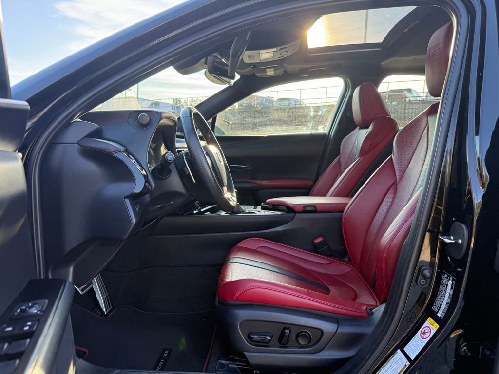 Used 2019 Lexus UX 250h F Sport w/ F Sport Premium Package image 24