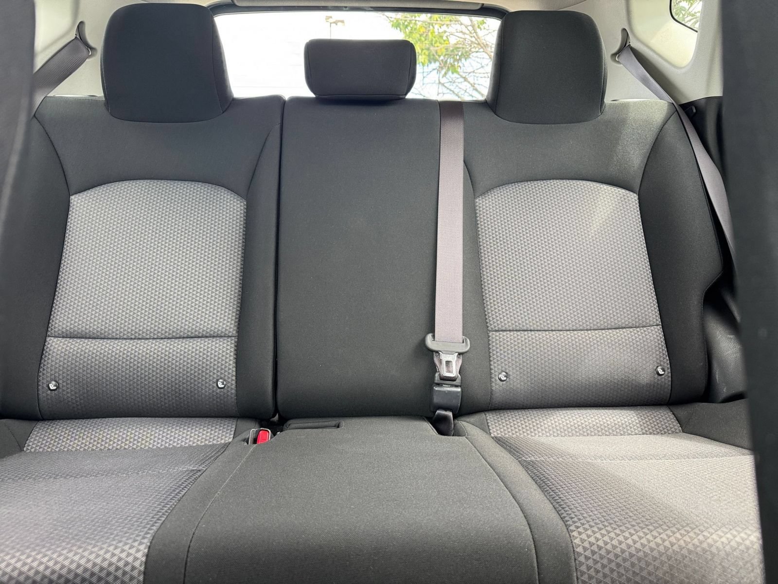 Used 2025 Kia Soul LX w/ LX Technology Package FWD image 36