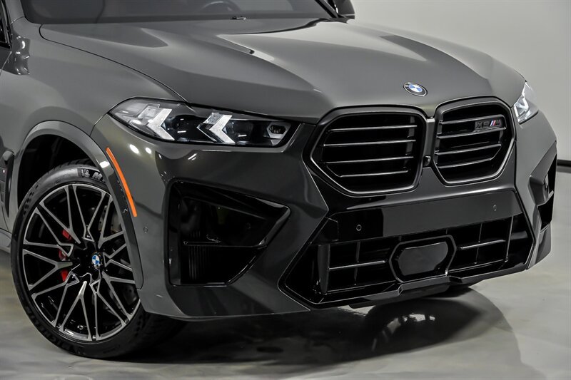 Used 2024 BMW X5 M Competition w/ Executive Package AWD/4WD image 3