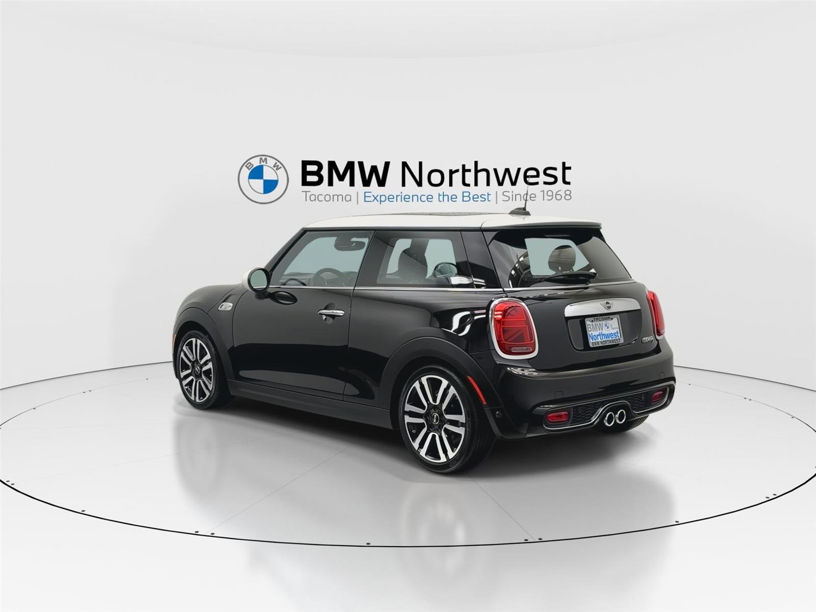 Used 2019 MINI Cooper S w/ Driver Assistance Package image 12