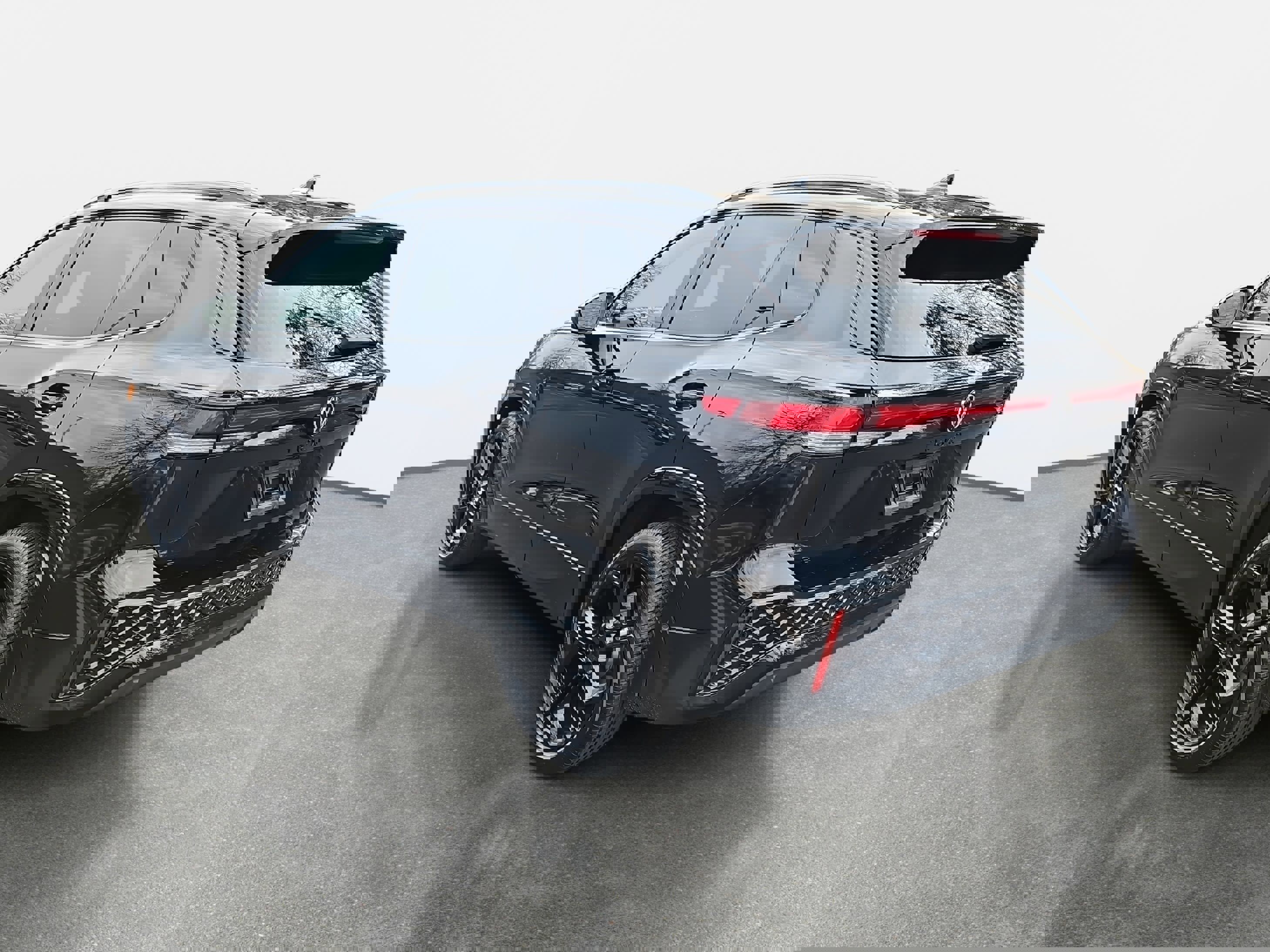 New 2026 Volkswagen Tiguan SE R-Line image 5