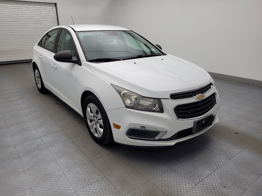 Used 2015 Chevrolet Cruze LS FWD image 13