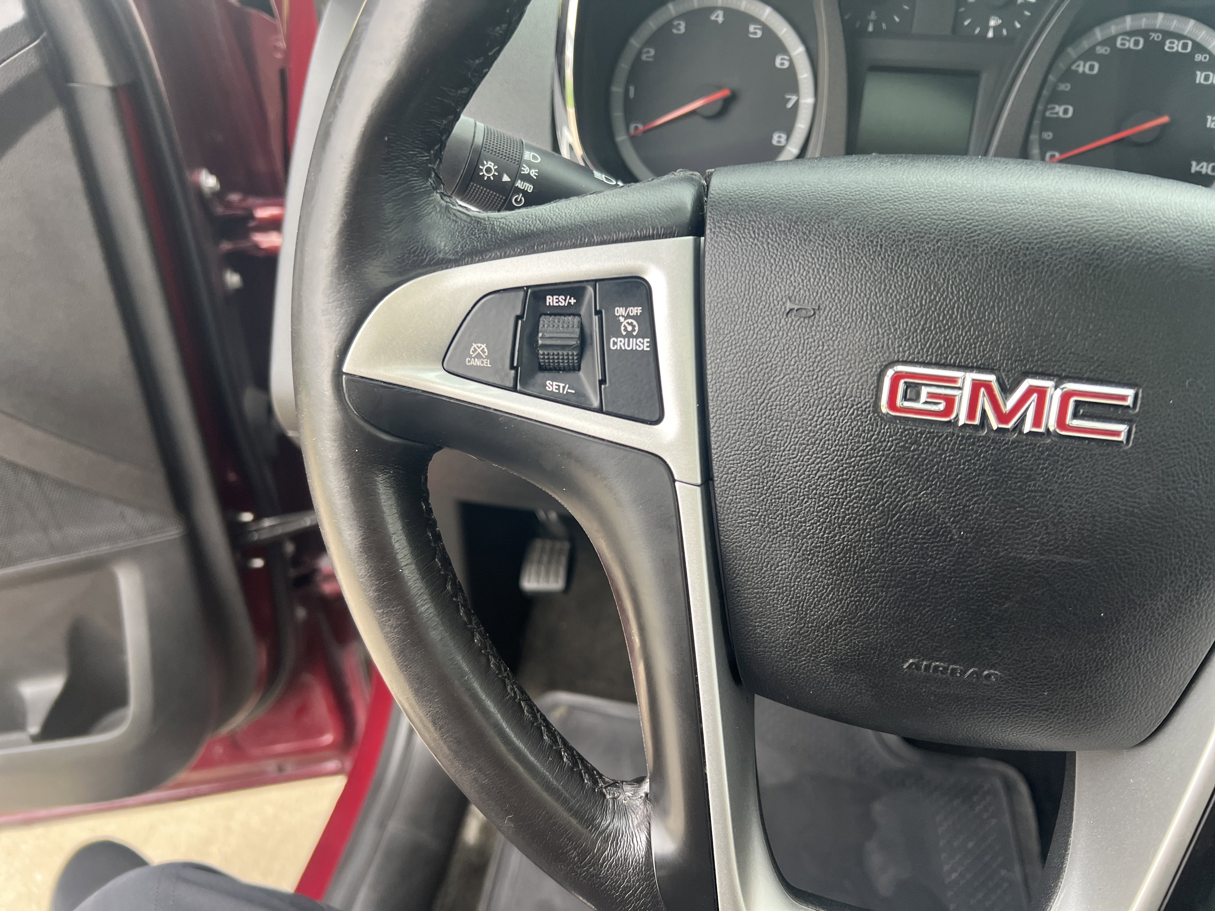 Used 2017 GMC Terrain SLT w/ Open Road Package image 18