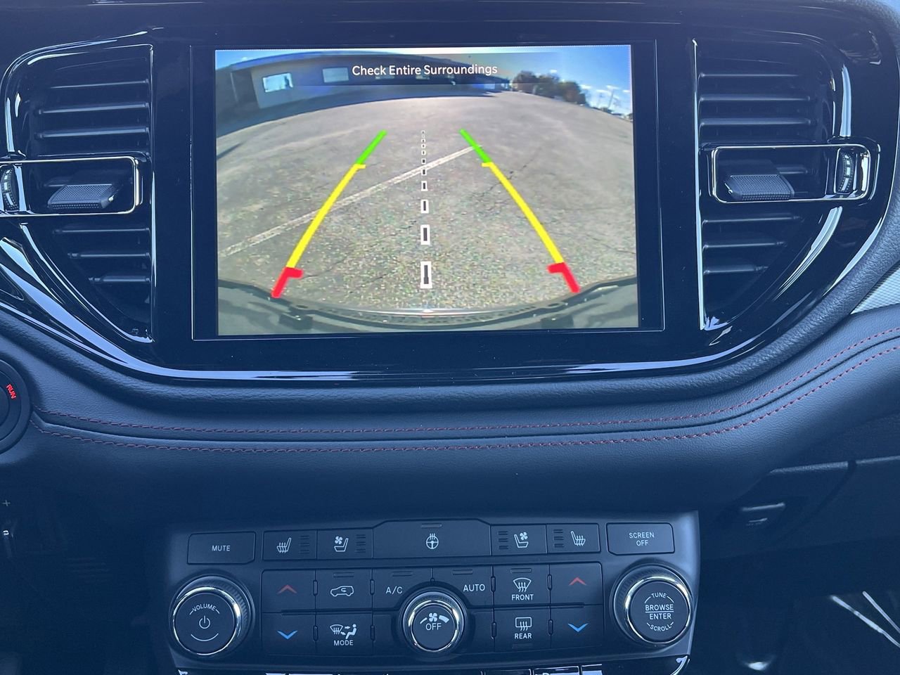 New 2026 Dodge Durango GT image 4