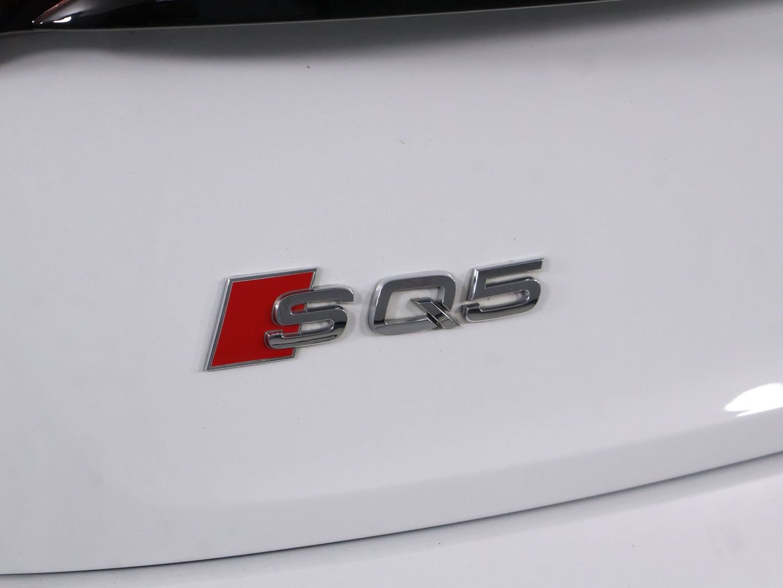 Used 2021 Audi SQ5 Prestige w/ Prestige Package AWD/4WD image 19