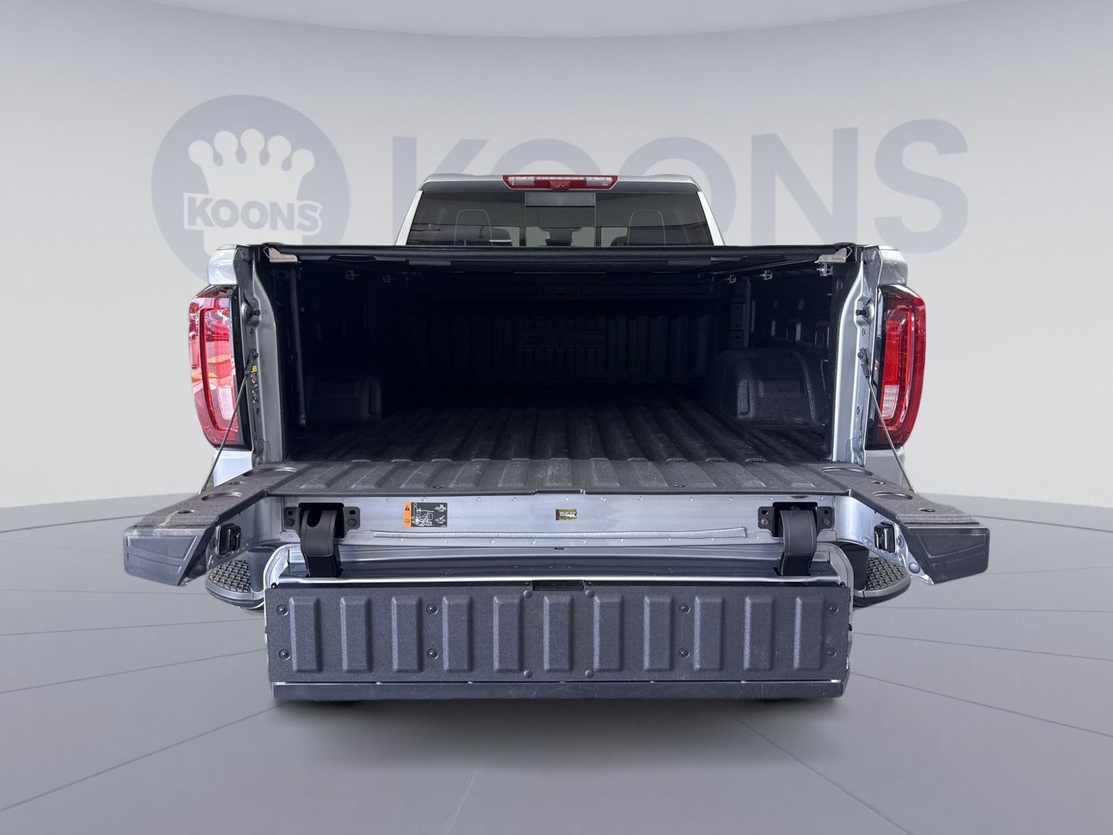 Used 2025 GMC Sierra 1500 AT4X AWD/4WD image 26