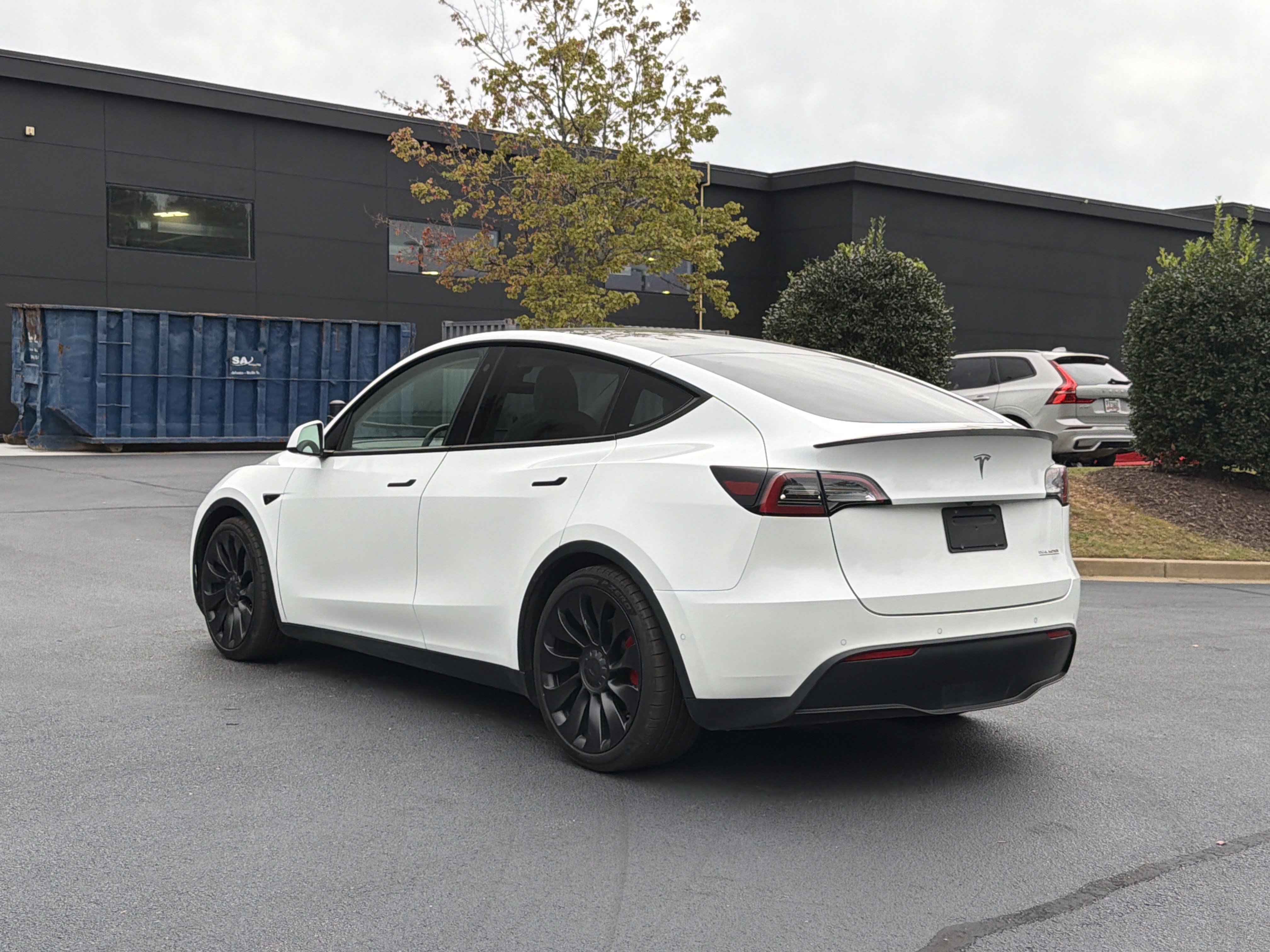 Used 2022 Tesla Model Y Performance AWD/4WD image 13