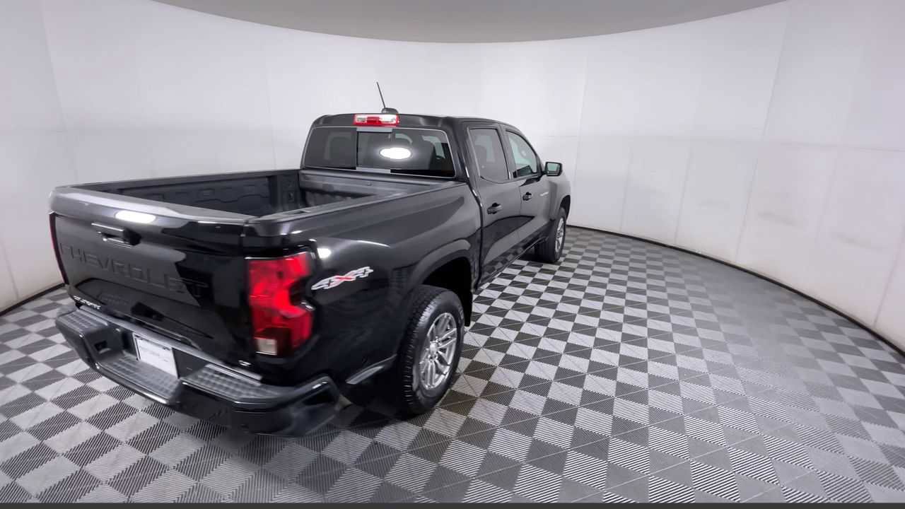 Certified 2023 Chevrolet Colorado LT w/ LT Convenience Package image 16