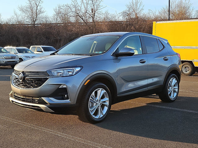 Used 2023 Buick Encore GX Preferred w/ Cold Weather Comfort Package FWD image 3
