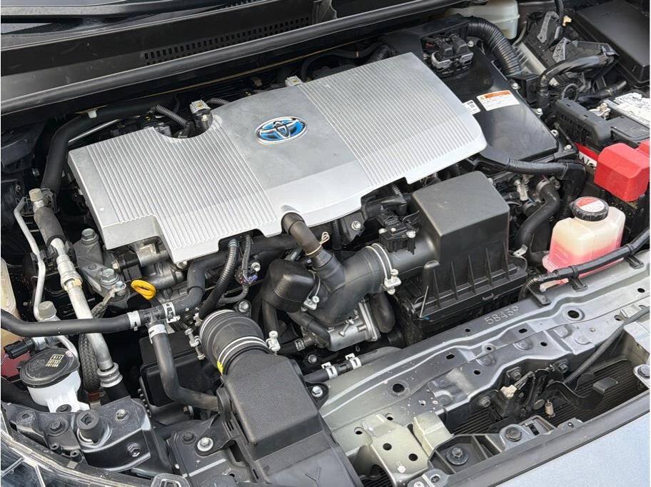 Used 2016 Toyota Prius Two FWD image 28