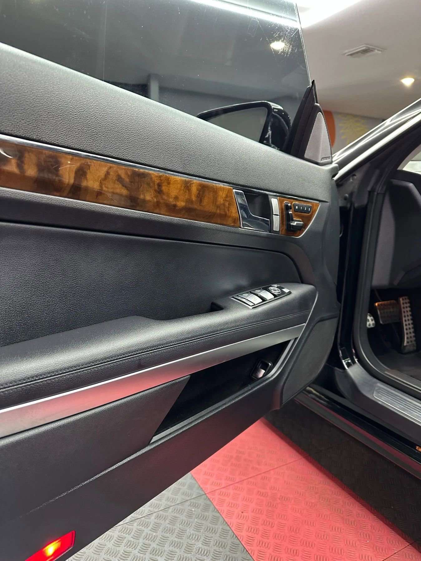 Used 2012 Mercedes-Benz E 350 Coupe image 10