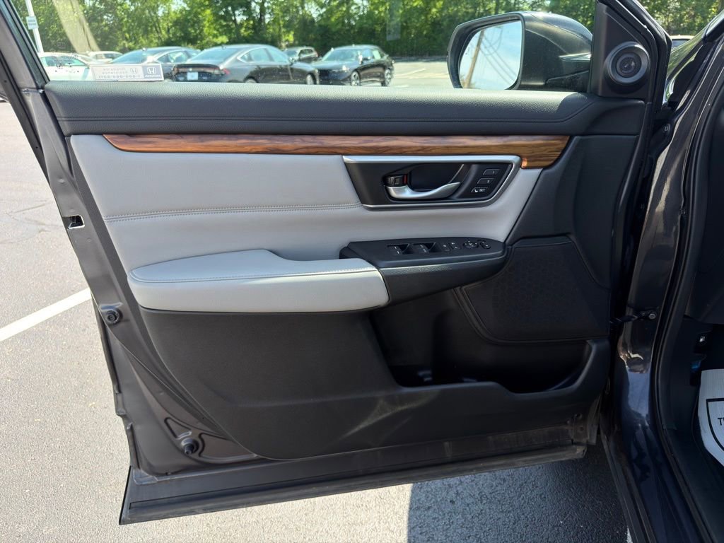 Certified 2019 Honda CR-V Touring image 18