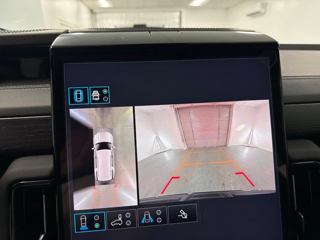 New 2026 GMC Yukon AT4 Ultimate AWD/4WD image 18